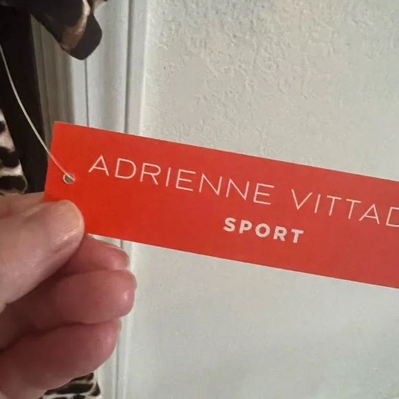 Adrienne Vittadini Leopard Print Short Sleeve Top sz lg new with tags - Picture 4 of 5